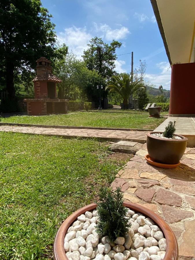 Finca La Cuesta Onís Eksteriør billede